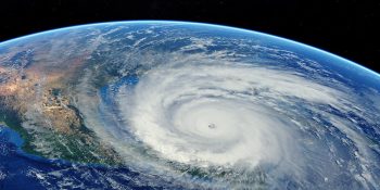 Tajfun – czym jest i jak powstaje?